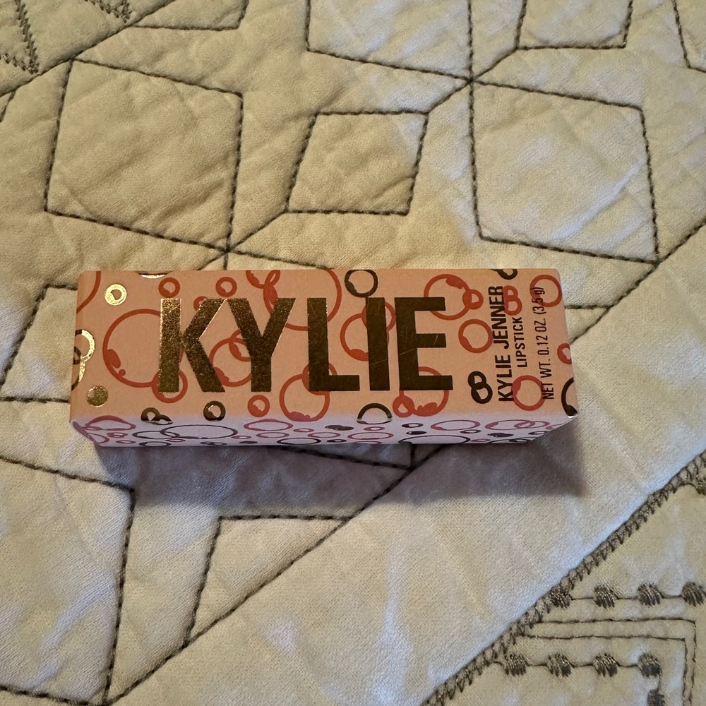 New KYLIE Endless Summer Lipstick